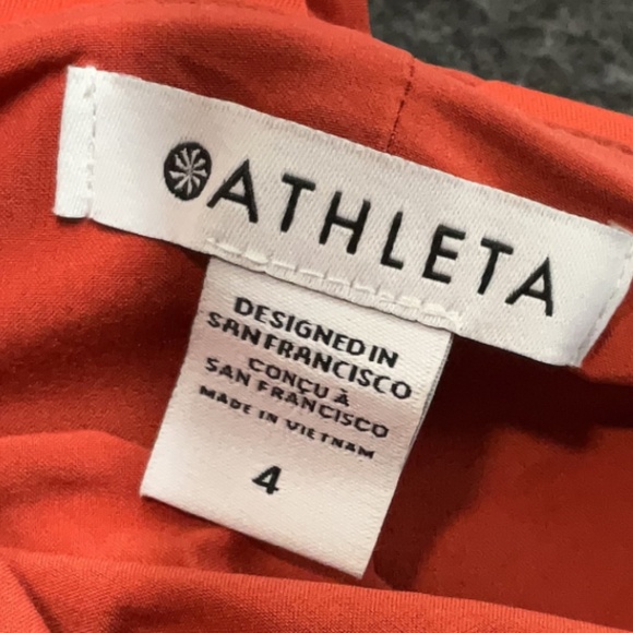 NWOT Athleta Savannah Jumpsuit- rust/red- SIZE 4 - Picture 4 of 4